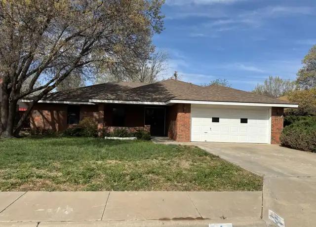 Property at 4 Huerta Ct, Roswell, NM, 88201, 3 beds, 2 baths, [object Object]