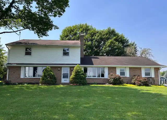 Property at 660 E Oregon Rd, Lititz, PA, 17543, 3 beds, 2 baths, [object Object]