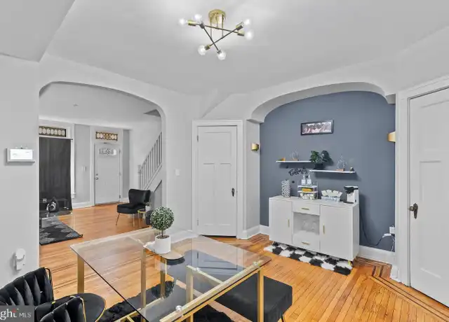 Property at 910 N Kenwood Ave, Baltimore, MD, 21205, 4 beds, 2 baths, [object Object]