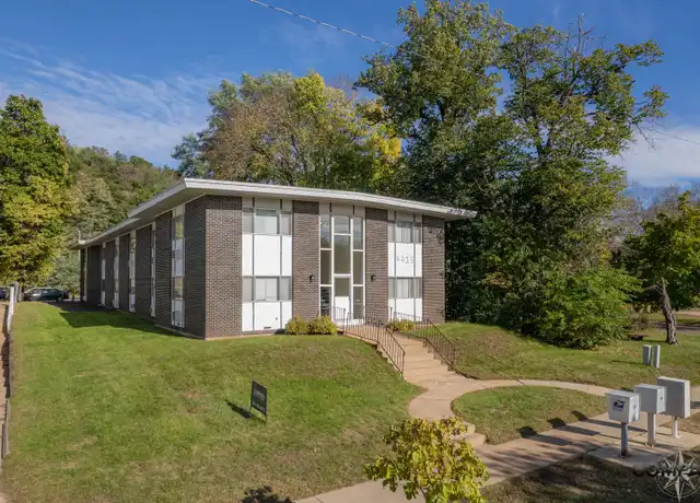 Property at 1215 S Dewey St Unit 11, Eau Claire, WI, 54701, 0 beds, 1 bath, [object Object]