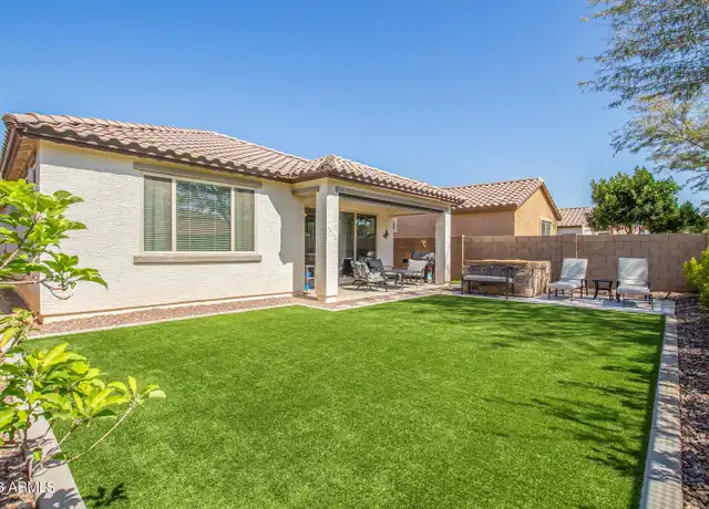 Property at 10035 W Robin Ln, Peoria, AZ, 85383, 3 beds, 2.5 baths, [object Object]
