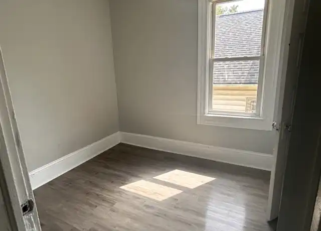 Property at 3465 W 54th St Unit Upperleft, Cleveland, OH, 44102, 1 bed, 1 bath, [object Object]