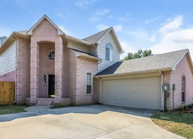 Property at 1945 Hobart Ln, Lewisville, TX, 75067, 3 beds, 3 baths, [object Object]