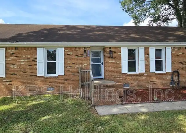 Property at 2536 Roundtree Cir, Chesapeake, VA, 23323, 4 beds, 2 baths, [object Object]