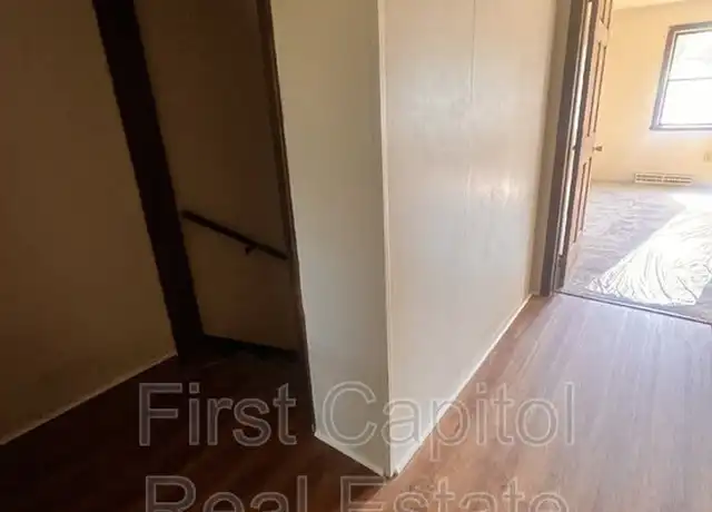 Property at 10 Hickory Ave, Gettysburg, PA, 17325, 2 beds, 1 bath, [object Object]