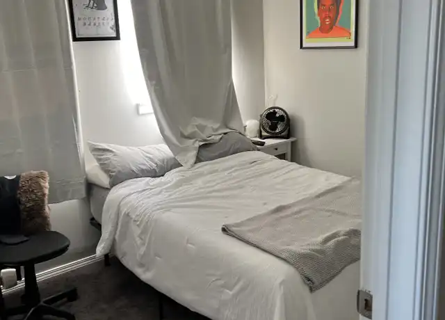 Property at 3021 W Belmont Ave Unit 2F, Chicago, IL, 60618, 2 beds, 1 bath, [object Object]