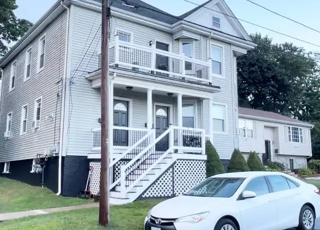 Property at 25 Old Oak Ave Unit 1, Cranston, RI, 02920, 2 beds, 1 bath, [object Object]