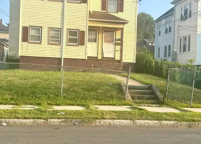 Property at 5 Arlington St, Hartford, CT, 06106, 2 beds, 1 bath, [object Object]