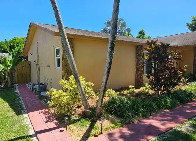Property at 9970 NW 24th St, Coral Springs, FL, 33065, 1 bed, 1 bath, [object Object]