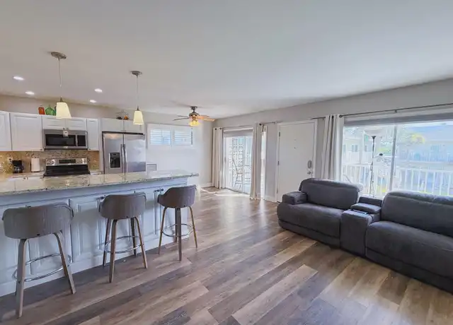 Property at 335 N Causeway Unit C210, New Smyrna Beach, FL, 32169, 1 bed, 1 bath, [object Object]