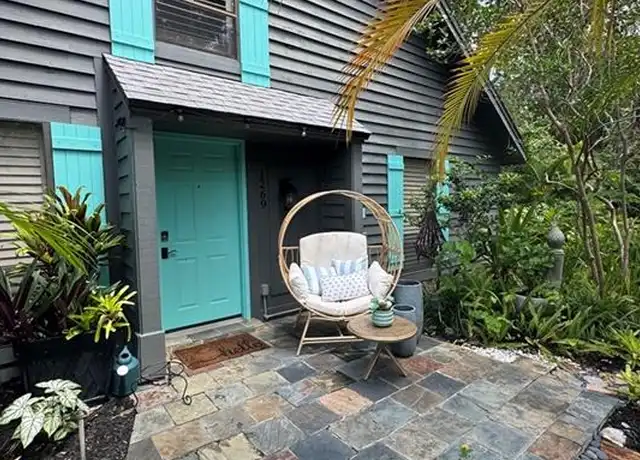 Property at 1269 Solana Rd Unit E3, Naples, FL, 34103, 2 beds, 2.5 baths, [object Object]