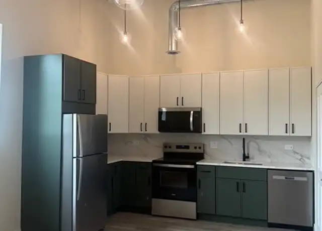 Property at 1455 Maple Ave Unit 203, Evanston, IL, 60201, 2 beds, 2 baths, [object Object]