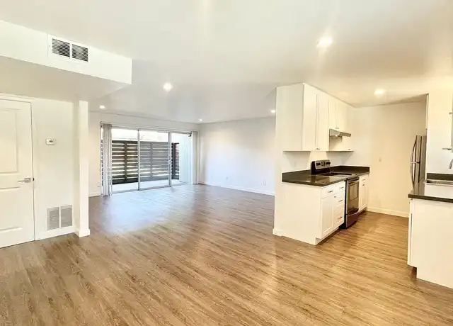 Property at 914 MVA - 914 Mountain View Ave, Mountain View, CA, 94040, 2 beds, 1 bath, [object Object]