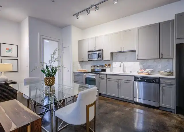 Property at The Henderson - 5215 Belmont Ave, Dallas, TX, 75206, 2 beds, 2 baths, [object Object]