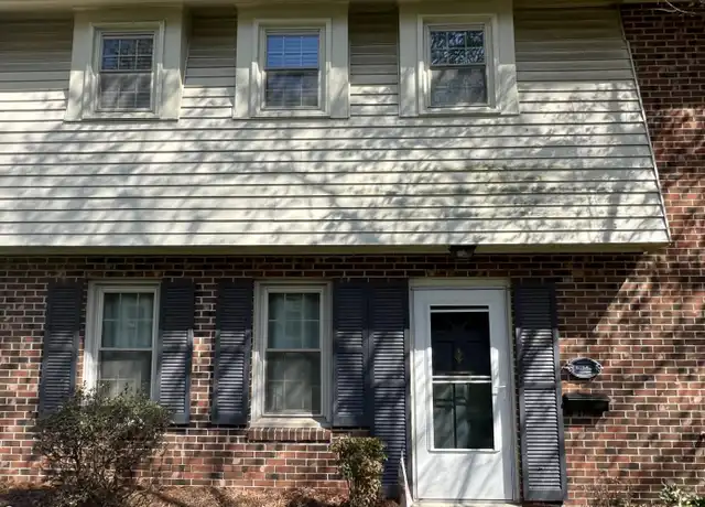 Property at 625 W Front St Unit C, Burlington, NC, 27215, 2 beds, 2.5 baths, [object Object]