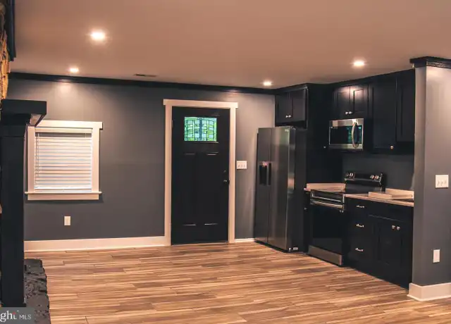 Property at 220 Retreat Ln, Winchester, VA, 22603, 3 beds, 2 baths, [object Object]