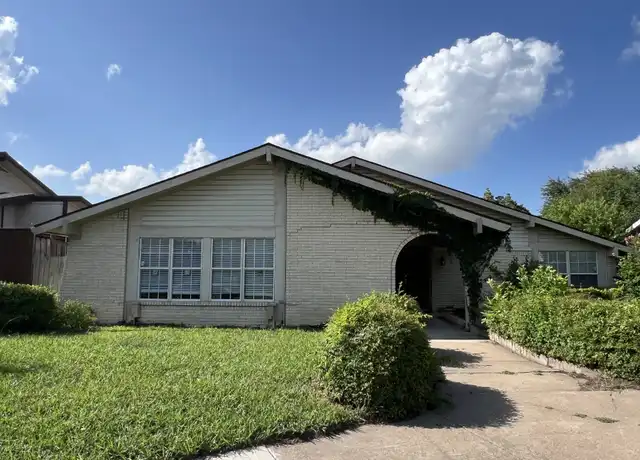 Property at 1413 Glouchester Dr, Garland, TX, 75044, 3 beds, 2 baths, [object Object]