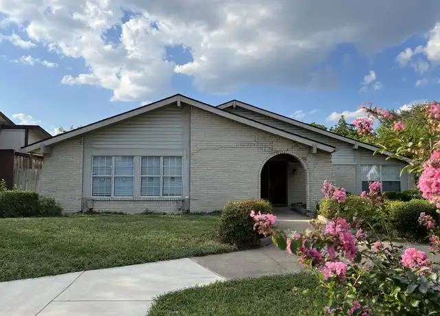 Property at 1413 Glouchester Dr, Garland, TX, 75044, 3 beds, 2 baths, [object Object]