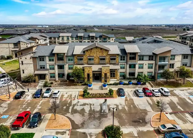 Photo of 1105 N Gateway Blvd, Forney, TX 75126