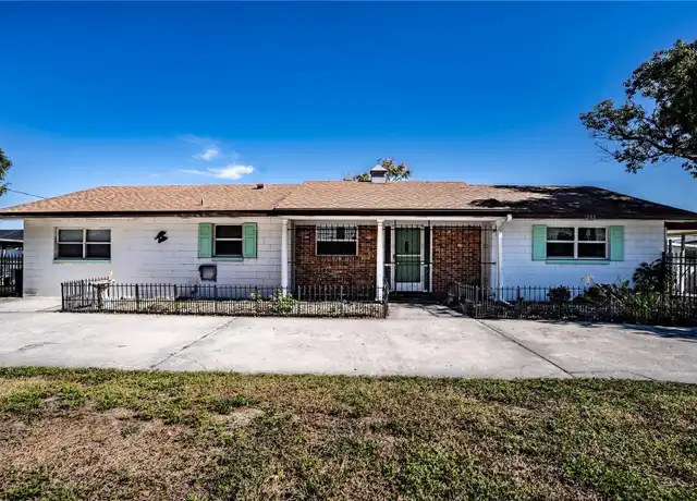 Property at 202 Lake Howard Dr SW, Winter Haven, FL, 33880, 4 beds, 3 baths, [object Object]