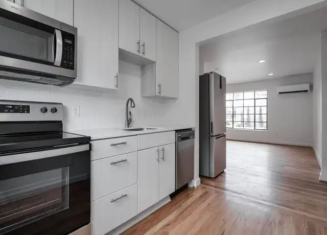 Property at 1312 N Francis Ave Unit 10, Oklahoma City, OK, 73106, 1 bed, 1 bath, [object Object]