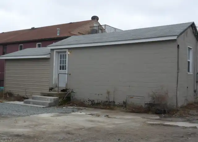 Property at 409 Indiana Ave, Avonmore, PA, 15618, 1 bed, 1 bath, [object Object]