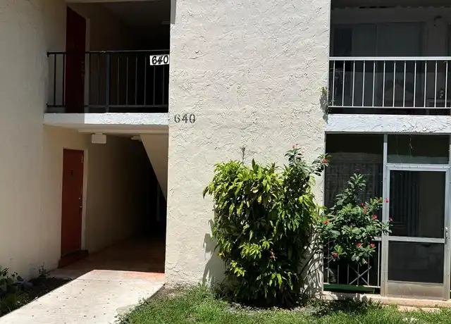 Property at 640 NW 13th St #16, Boca Raton, FL, 33486, 2 beds, 2 baths, [object Object]