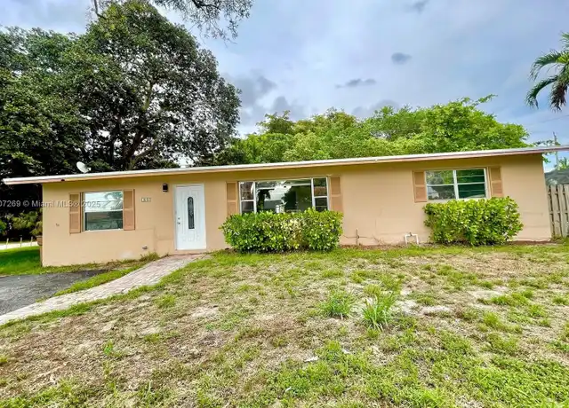 Property at 300 SW 32nd Ave, Deerfield Beach, FL, 33442, 3 beds, 2 baths, [object Object]