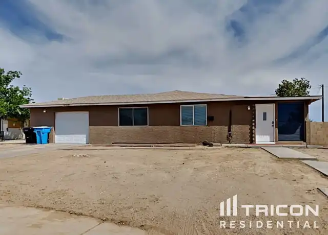Property at 14801 N 29th Dr, Phoenix, AZ, 85053, 4 beds, 2 baths, [object Object]