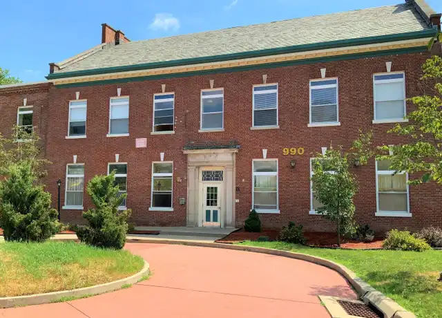 Property at 990 Wethersfield Ave #202, Hartford, CT, 06114, 0 beds, 1 bath, [object Object]