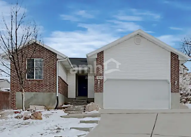 Property at 1038 E 3400 N, Layton, UT, 84040, 5 beds, 2 baths, [object Object]