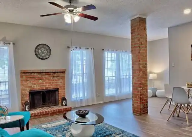 Property at 1400 Esters Rd Unit 1015, Irving, TX, 75061, 1 bed, 1 bath, [object Object]
