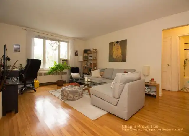 Property at 132 Beaconsfield Rd, Brookline, MA, 02445, 2 beds, 1 bath, [object Object]