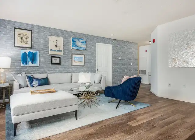 Property at Essex Apartment Homes - 1 Avalon Dr, Peabody, MA, 01960, 1-2 bed, 1-2 bath, [object Object]
