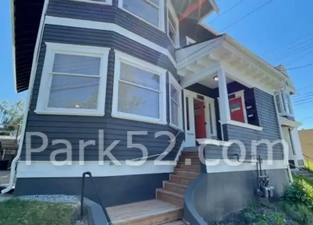 Property at 1408 6th Ave, Tacoma, WA, 98405, 2 beds, 1 bath, [object Object]