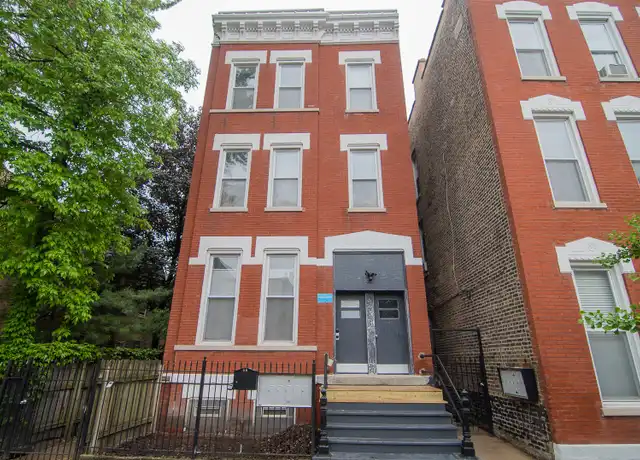 Property at 1475 W Huron St Unit 2F, Chicago, IL, 60642, 2 beds, 1 bath, [object Object]