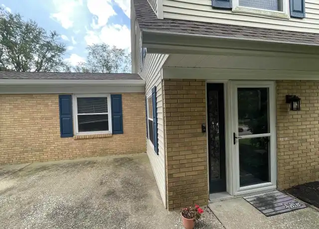 Property at 3106 S Carnaby St, Bloomington, IN, 47401, 2 beds, 1.5 baths, [object Object]