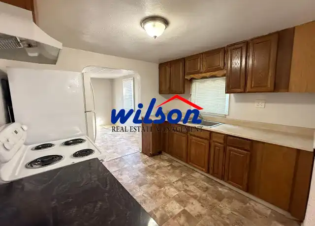 Property at 708 N 28th Ave, Yakima, WA, 98902, 3 beds, 1 bath, [object Object]