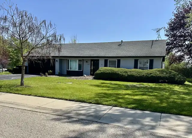 Property at 440 Red Bridge Rd, Lake Zurich, IL, 60047, 4 beds, 2 baths, [object Object]