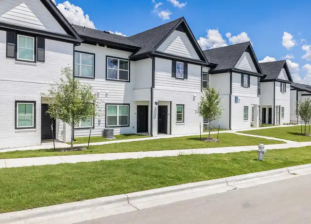 Property at Emerson at Trace - 618 El Rio St, San Marcos, TX, 78666, 1-2 bed, 1-2 bath, [object Object]