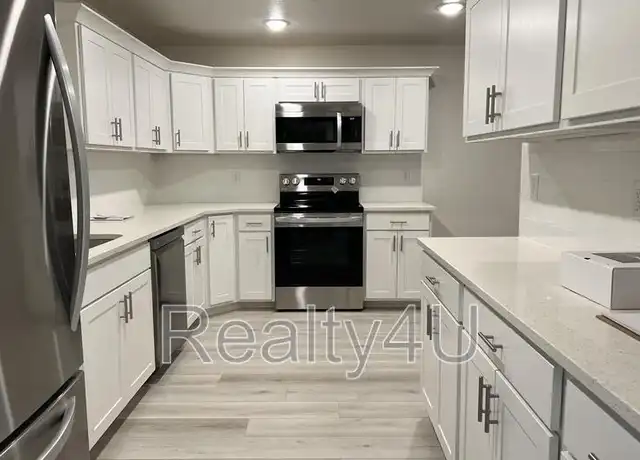 Property at 2244 N Canyon Rd #204, Provo, UT, 84604, 3 beds, 2 baths, [object Object]