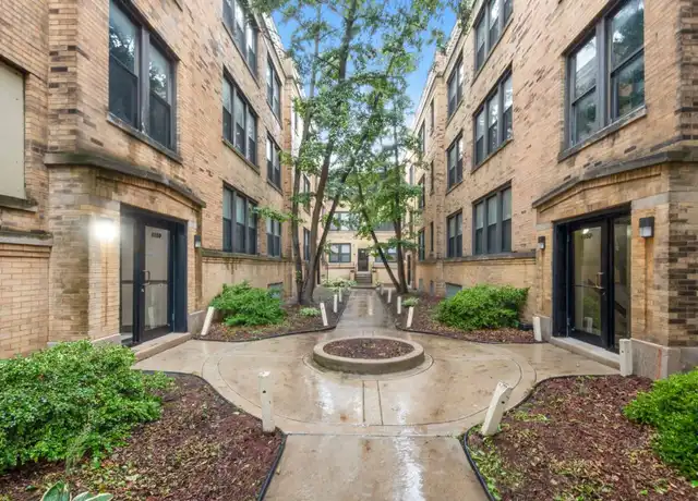 Property at 6152 S Doctor Martin Luther King Junior Dr Unit 6158-2F, Chicago, IL, 60637, 2 beds, 1 bath, [object Object]