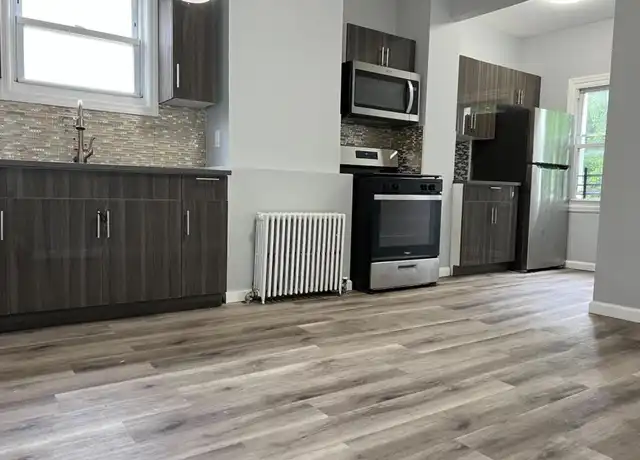 Property at 157 Voss Ave, Yonkers, NY, 10703, 3 beds, 1 bath, [object Object]