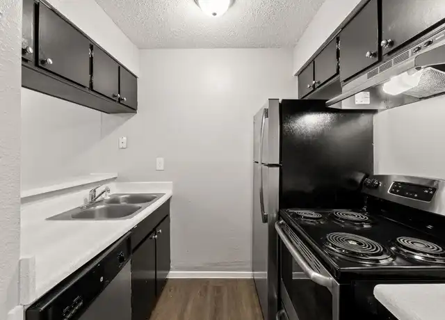 Property at 2001 S Interstate 35 Frontage Rd Unit 221, Austin, TX, 78741, 1 bed, 1 bath, [object Object]