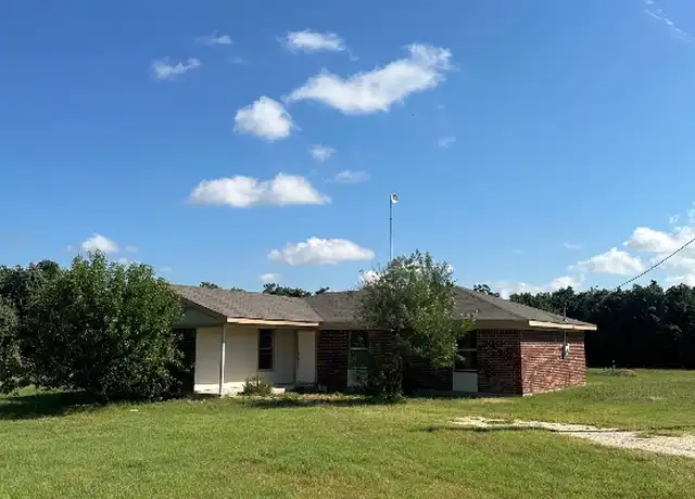 Property at 485 Woodland Dr, Lorena, TX, 76655, 4 beds, 2 baths, [object Object]