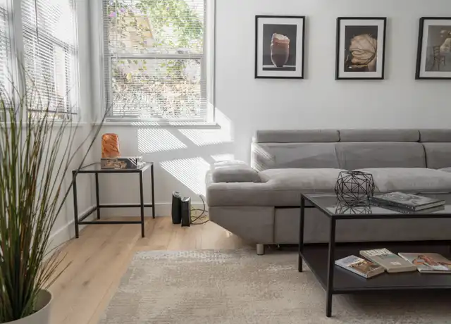 Property at 10863 Kling St #4, North Hollywood, CA, 91602, 1 bed, 1 bath, [object Object]