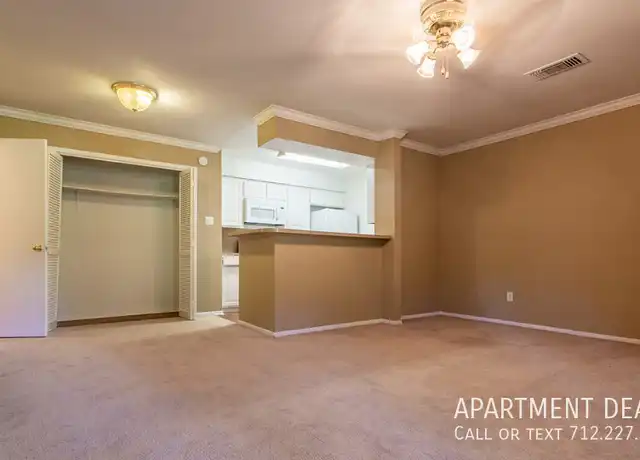 Property at 2216 Westview Blvd Unit 3617, Conroe, TX, 77304, 1 bed, 1 bath, [object Object]