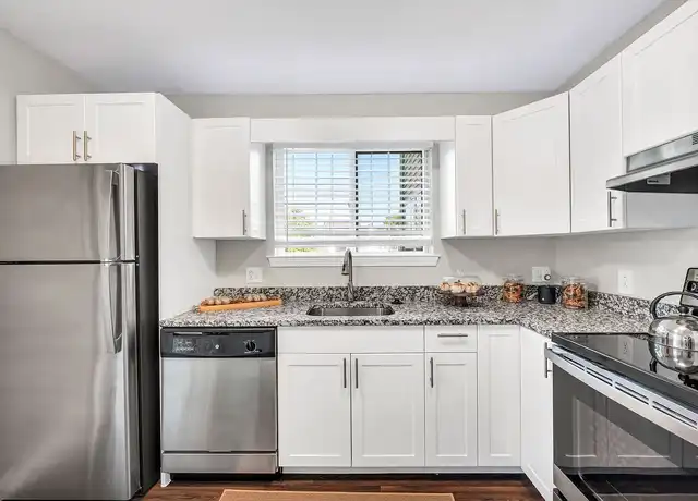 Property at Windshire Terrace - 72 Forest Glen Cir, Middletown, CT, 06457, 2 beds, 1-2 bath, [object Object]