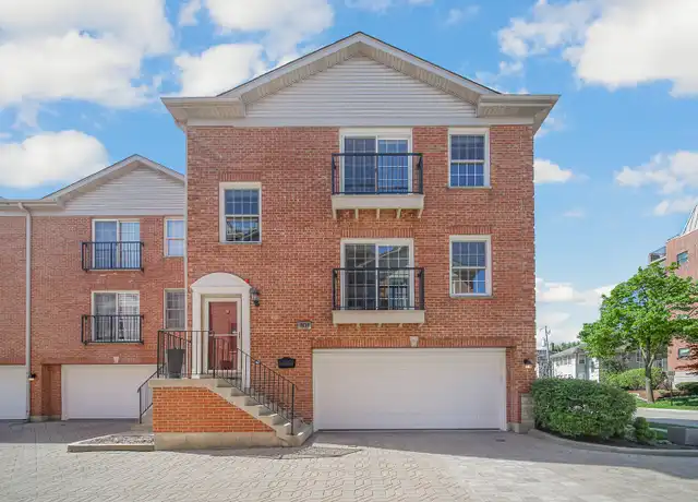 Property at 101 S Evergreen Ave Unit 12G, Arlington Heights, IL, 60005, 2 beds, 1.5 baths, [object Object]