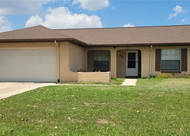 Property at 805 Aspenwood Cir, Kissimmee, FL, 34743, 4 beds, 2 baths, [object Object]